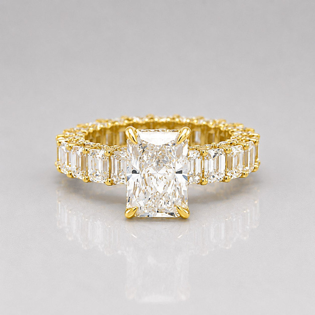 14K YELLOW-GOLD DIAMOND RING